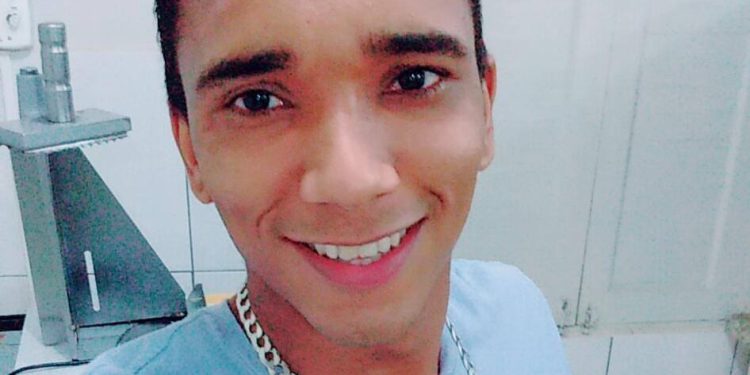Jovem é morto a tiros por causa de aposta em jogo de sinuca em Barra de São Francisco