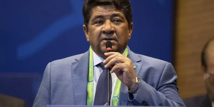 Presidente da CBF vai propor perda de pontos em casos de racismo a partir de 2023