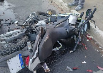 Grave acidente deixa dois motociclistas feridos no ES