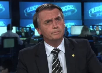 Presidente Bolsonaro estará no Jornal Nacional nesta segunda