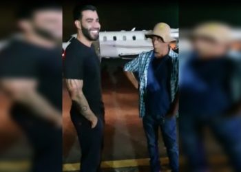 “Doce, doce como mel”: Marquinhos Boiadeiro encontra com Gusttavo Lima em Teixeira de Freitas/BA