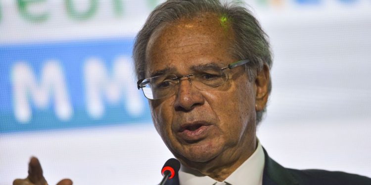 Ministro da Economia defende fim do IPI