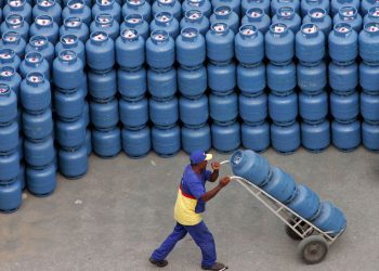 Petrobras anuncia nova redução no preço do GLP para as distribuidoras