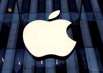 Ministério da Justiça proíbe venda de iPhone sem carregador de bateria