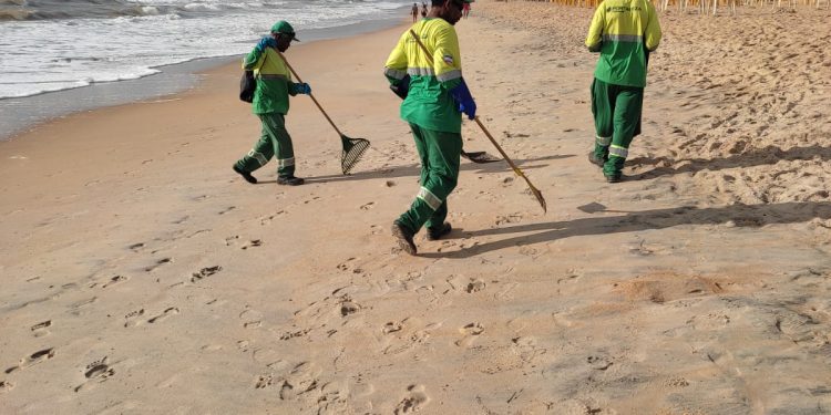 Óleo no litoral: Comitê Gestor realiza reunião para alinhar ações de recolhimento
