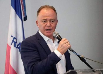 Casagrande se pronuncia após ataques em Vitória: “Não intimidarão as nossas forças”