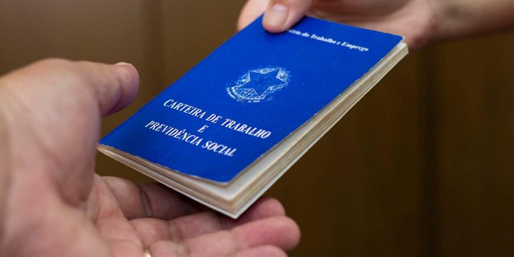 Mais de 1,8 mil vagas de trabalho abertas nesta semana em todo o ES