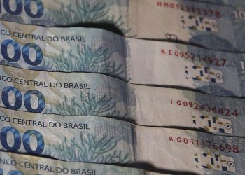Mercado financeiro reduz projeção da inflação de 5,88% para 5,74%