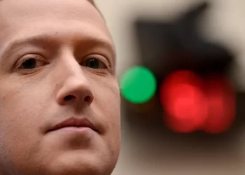 Mark Zuckerberg anuncia demissão de mais de 11 mil pessoas na Meta, dona do Facebook