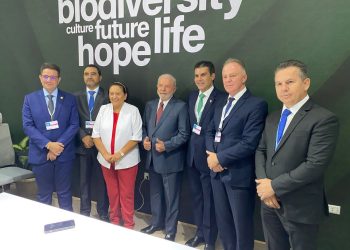 Casagrande se reúne com presidente eleito durante agenda com governadores na COP 27