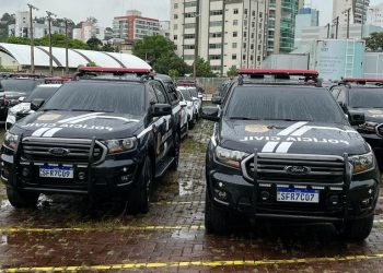 Governo do Estado entrega 73 novas viaturas para Polícia Civil