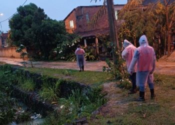 Prefeitura de São Mateus de plantão, com equipes de prontidão em função das fortes chuvas
