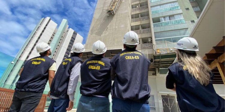 Concurso do Crea-ES terá 250 vagas e salário de até R$ 10,8 mil