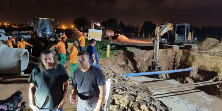Em parceria com governador Casagrande, Daniel Santana monta operação de guerra e trabalhos varam a madrugada em Guriri