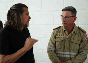 Chuva, deslizamento, interdição de ponte em São Mateus: Daniel Santana mobiliza equipes e monta plano de ação