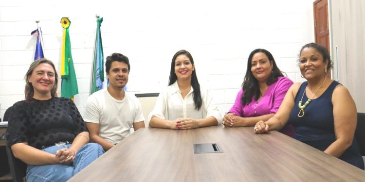 Unidades da rede de ensino de São Mateus servirão de campos de experiências em filosofia