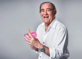 Renato Aragão, o “Didi”, sofre acidente vascular e é internado às pressas