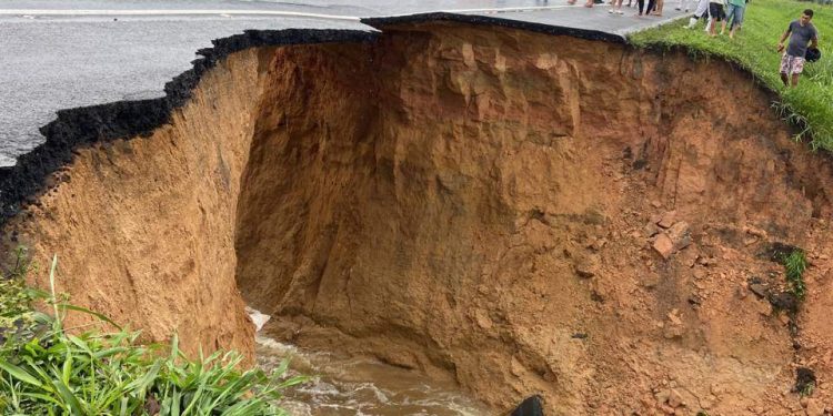 Interdição na BR-101 Norte: prazo para reconstrução agora é de 30 dias