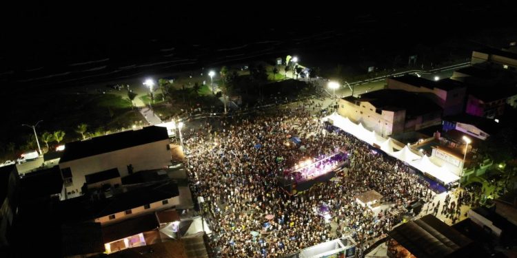 Prefeitura de São Mateus cancela festa de Réveillon em Guriri