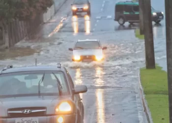 Alerta vermelho: ES recebe aviso de “grande perigo” para chuvas fortes