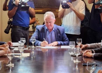 Governo do ES institui Gabinete de Crise para monitorar atos antidemocráticos