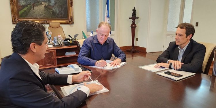 Governo do Estado assina carta de Compromissos em Gestão Fiscal