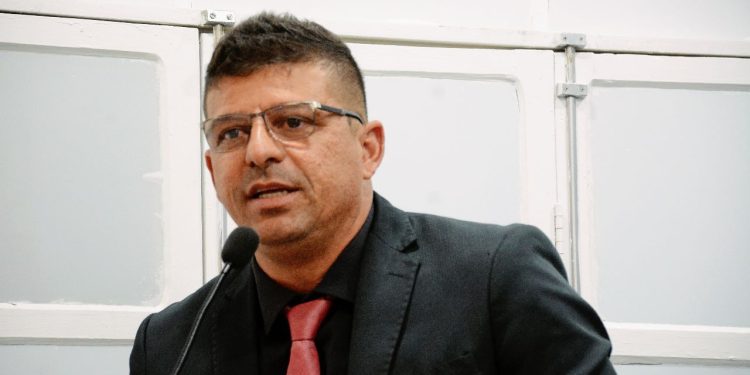 Kacio Mendes é o novo líder do prefeito na Câmara de São Mateus