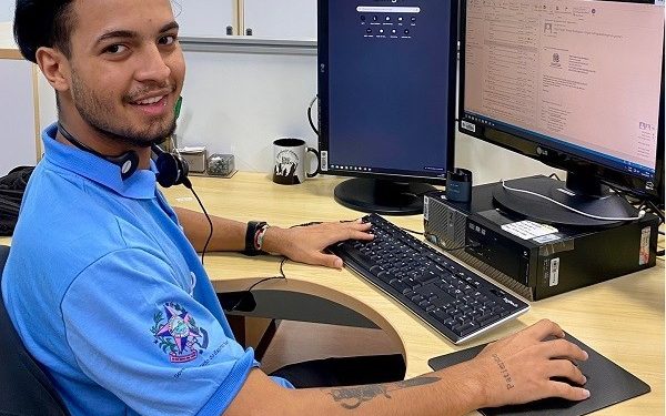 Mais de 1.300 vagas de estágio abertas em secretarias e órgãos do Governo do Estado