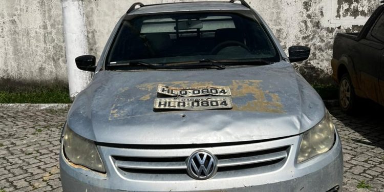 Homem é preso em Jaguaré suspeito de receptar carro roubado