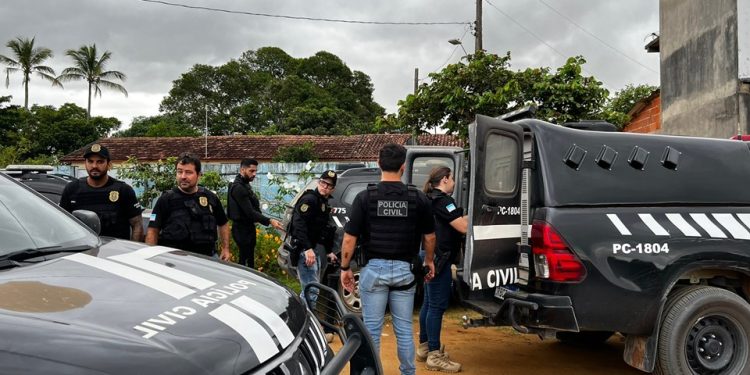 Linhares: Operação da Polícia Civil prende casal suspeito de tráfico e homem suspeito de assassinatos