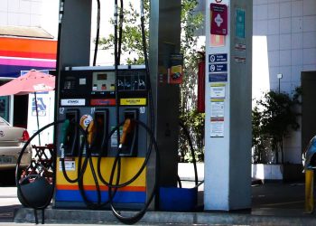 Governo federal garante abastecimento de combustíveis no país