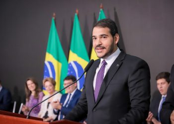 Jorge Messias anuncia a criação da Procuradoria de Defesa da Democracia na AGU