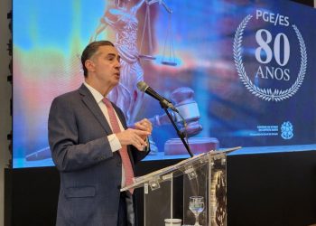 Ministro do STF abre ano letivo 2023 da Escola Superior da PGE