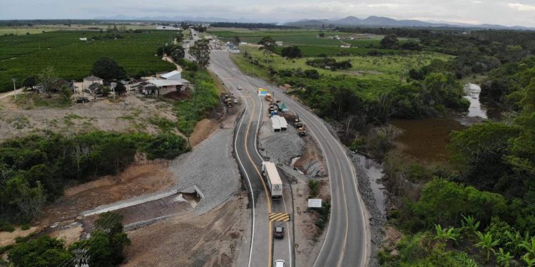 Eco101 libera parcialmente ao tráfego trecho reconstruído na região de Aracruz