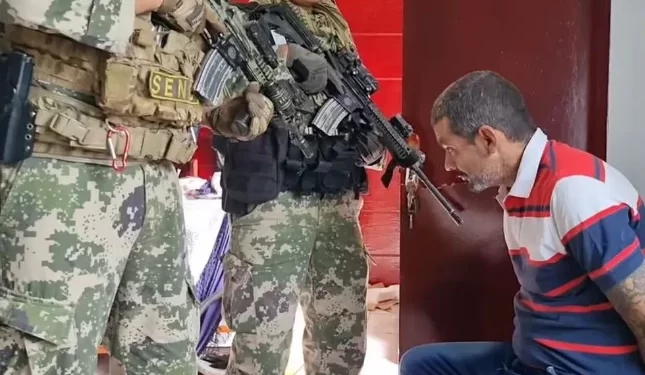 Polícia Federal prende líder do PCC na fronteira com Paraguai
