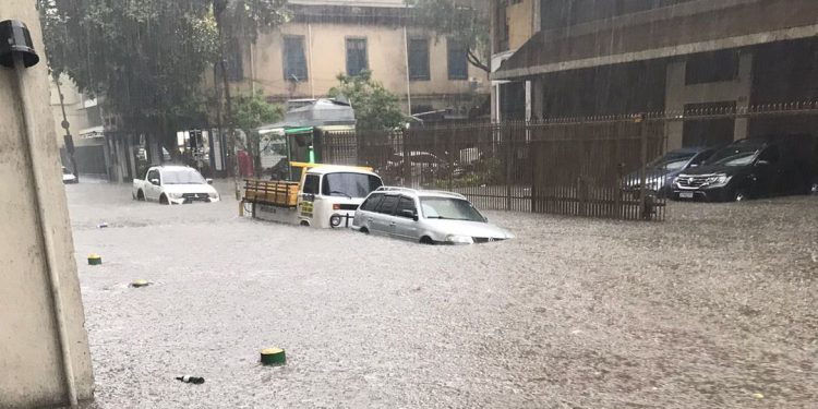 Temporal que atingiu o Rio nas últimas horas deixa seis mortos