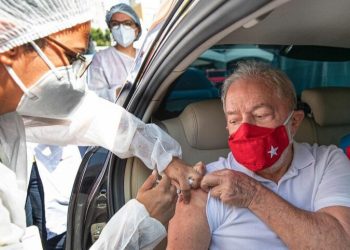 Lula tomará 5ª dose da vacina contra Covid para “incentivar”