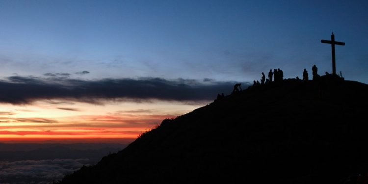 Pico da Bandeira: descobrindo o gigante capixaba