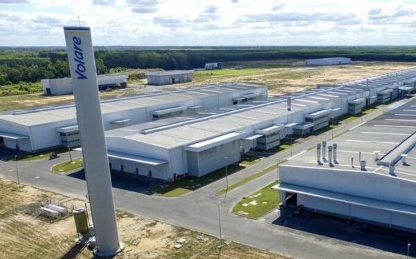 Marcopolo obteve lucro recorde de R$ 436 milhões e dobrou a produção no Espírito Santo em 2022