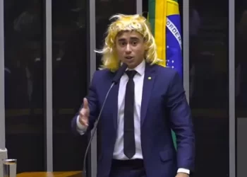 Moraes pede à PGR o bloqueio das redes de Nikolas Ferreira