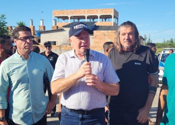 Casagrande visita obras do Complexo de Saúde do Norte em São Mateus