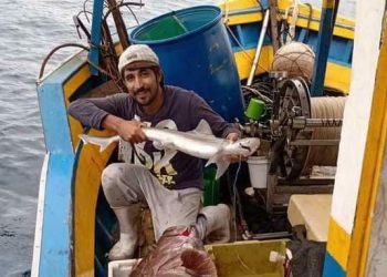 Jovem pescador fez último pedido antes de morrer em naufrágio; pai, primo e amigo foram resgatados com vida em Guriri