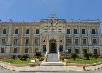 Governo do Estado anuncia reajuste linear de 5% no salário dos servidores públicos do Executivo Estadual