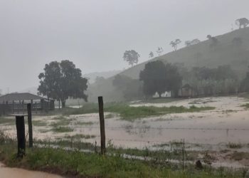 Municípios do norte capixaba estão sob alerta de chuva forte