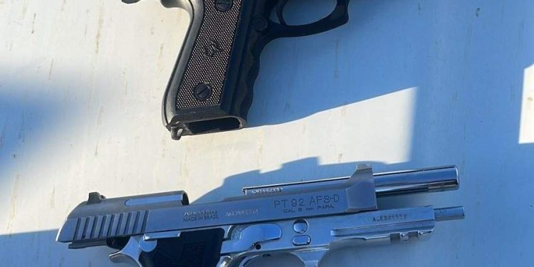 Casal de ciganos é preso com armas e munições em São Mateus