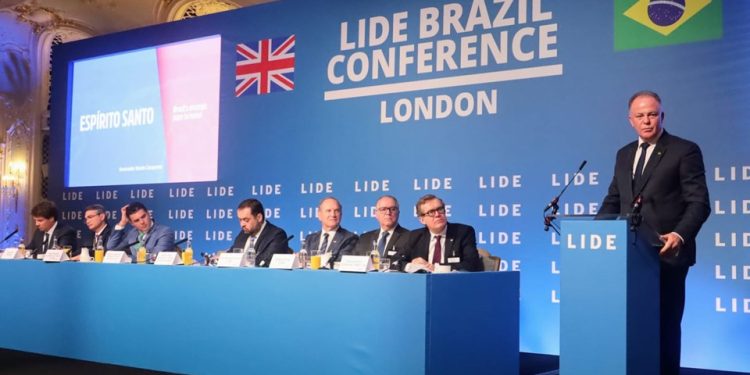 Casagrande fala sobre meio ambiente e potencialidades do Estado em evento na Inglaterra