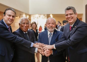 Brasil e Portugal assinam acordo de equivalência dos ensinos Fundamental e Médio