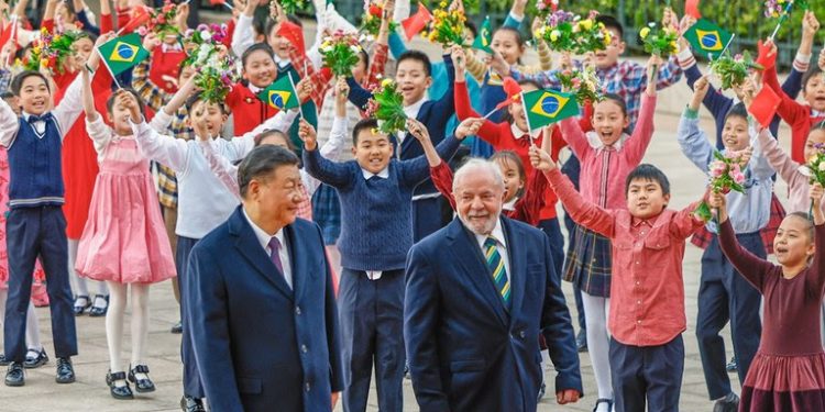 Lula se reúne com o presidente da China, Xi Jinping, em Pequim