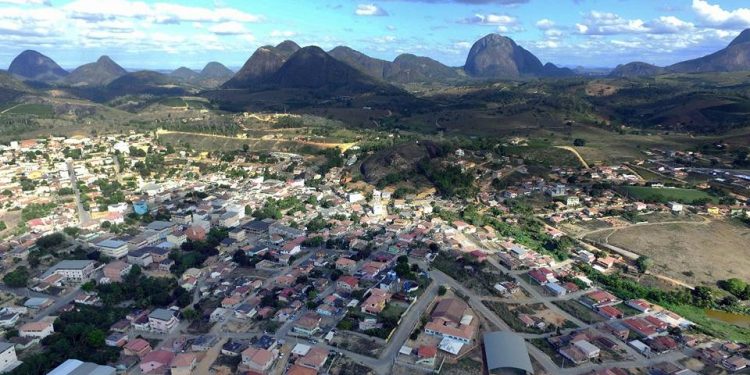 Homem é morto e esquartejado em Vila Pavão; dono de funerária e esposa da vítima são suspeitos de cometerem o crime