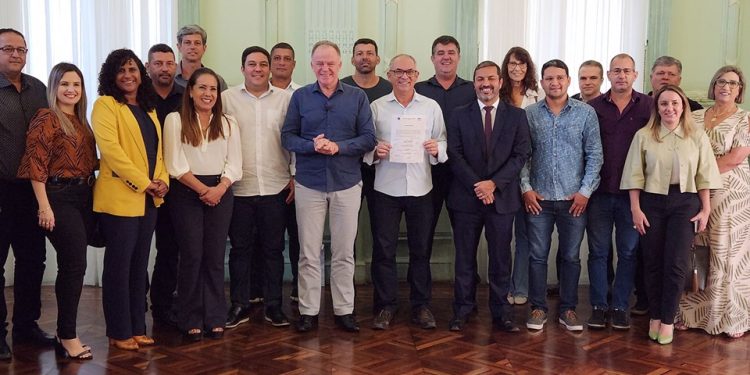 Governo autoriza reforma de prédio para implantação de CEET em Bom Jesus do Norte